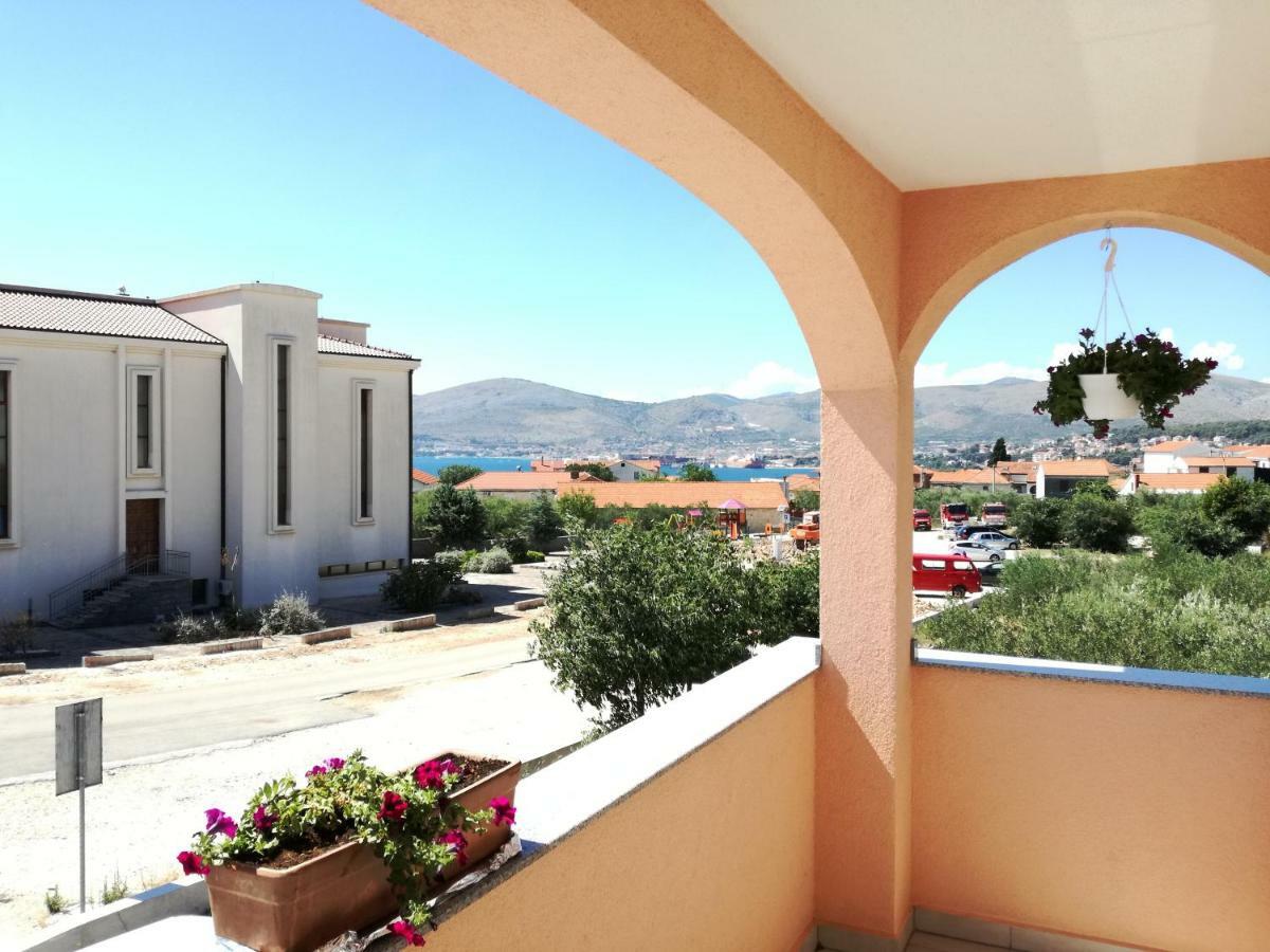 Apartment Juric Trogir Exterior photo